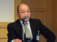 藪塚謙一氏