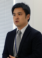 総務省坂本氏