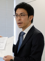 小林弁護士