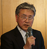 勝専務理事