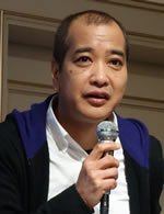 高良仁久様